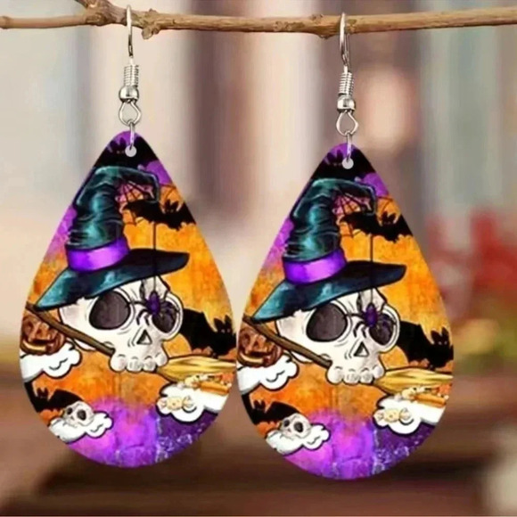 Halloween Skull Witch Earrings - Picture 3 of 3